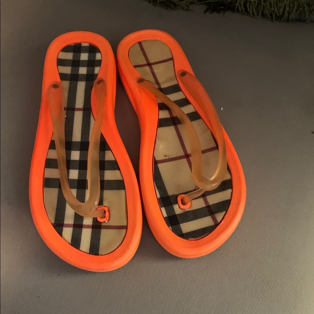 Burberry Flip Flops Size 9women